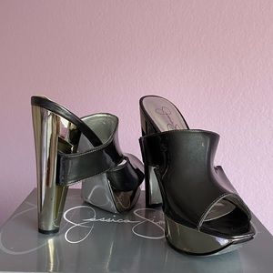 Chrome Metallic Shelbie Block Heel Platform Mules